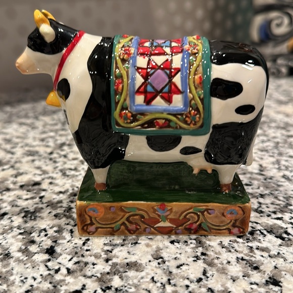Jim shore cow salt and pepper shakers - Picture 5 of 7